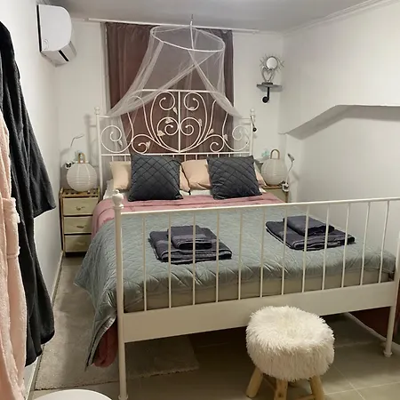 Casa Fiore, Rhodes Apartmán